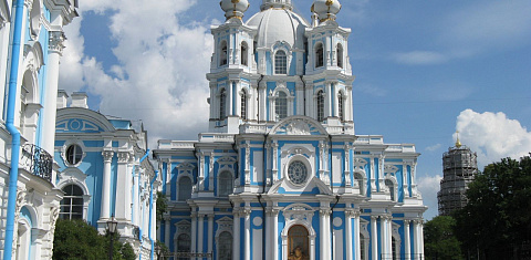 Смольный собор